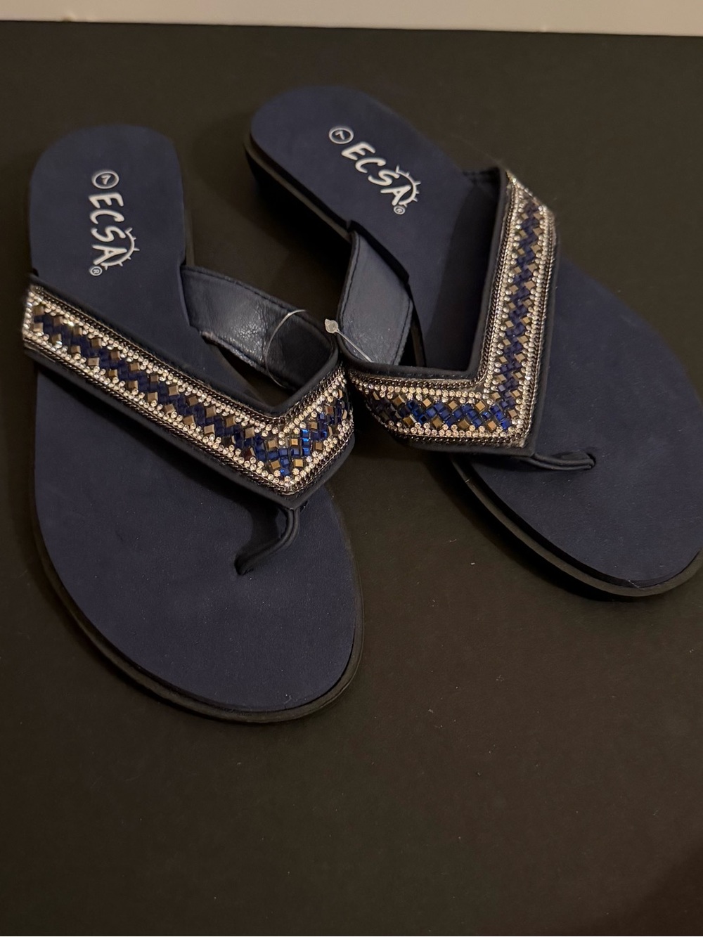Ecsa Navy Blue Beaded Rhinestone Thong Sandals Women’s Size 7- Brand New